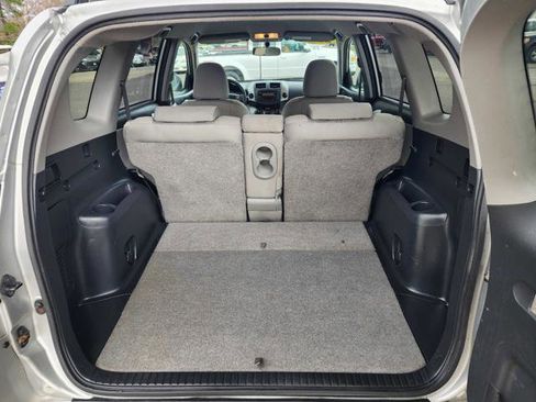 Used 2011 Toyota RAV4 4WD w/ Base L4 Extra Value Pkg image 14