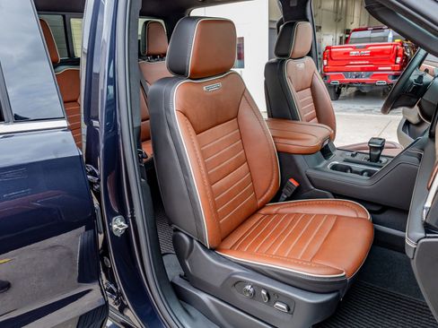 Used 2025 GMC Sierra 1500 Denali Ultimate image 31