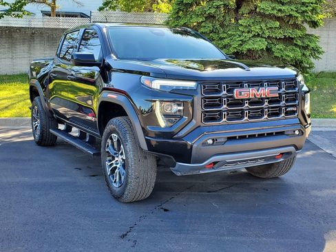 Used 2023 GMC Canyon AT4 AWD/4WD image 7