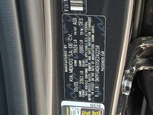New 2025 Kia K4 EX FWD image 17