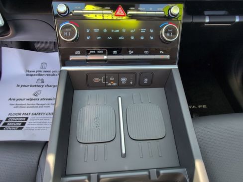 Used 2025 Hyundai Santa Fe Limited image 22