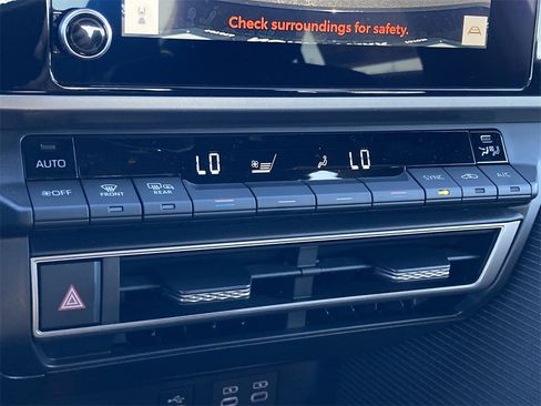 New 2026 Toyota Camry SE image 22