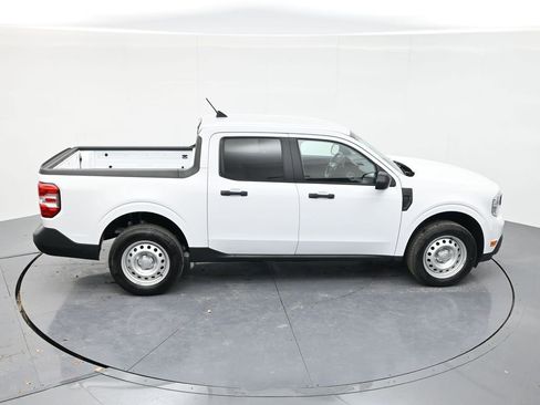 Used 2024 Ford Maverick XL image 41