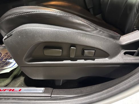 Used 2013 GMC Terrain Denali w/ Cargo Package image 12