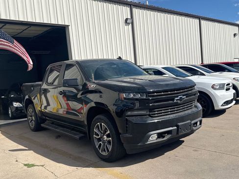 Used 2021 Chevrolet Silverado 1500 RST image 3