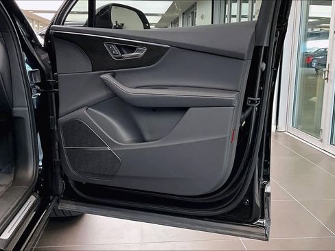 Certified 2025 Audi Q7 3.0T Premium Plus w/ Premium Plus Package image 21