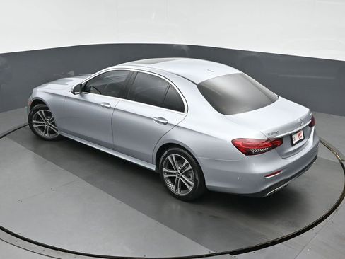 Used 2021 Mercedes-Benz E 350 4MATIC Sedan w/ Premium Package image 33