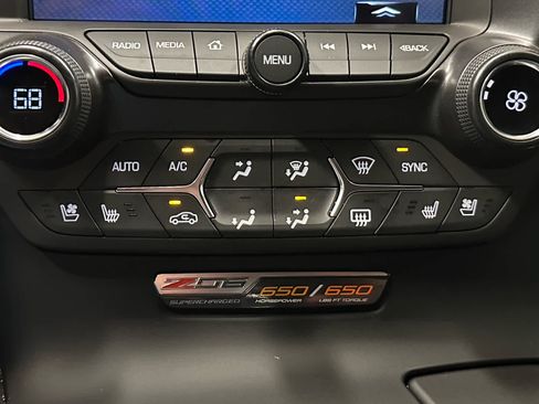 Used 2017 Chevrolet Corvette Z06 RWD image 25