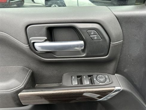 Used 2021 Chevrolet Silverado 1500 LT Trail Boss w/ Bed Protection Package image 13