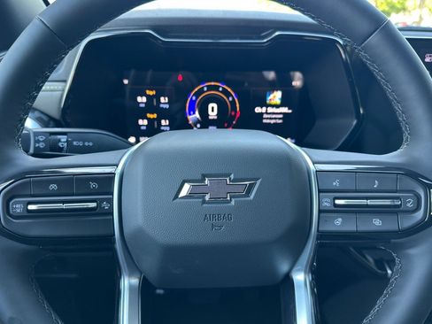 New 2026 Chevrolet Colorado ZR2 w/ Midnight Edition AWD/4WD image 25