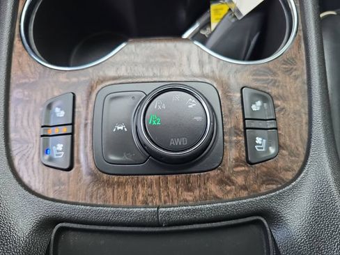 Certified 2023 GMC Acadia Denali w/ Denali Technology Package AWD/4WD image 26