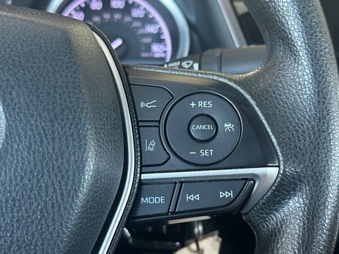 Certified 2021 Toyota Camry LE FWD image 25