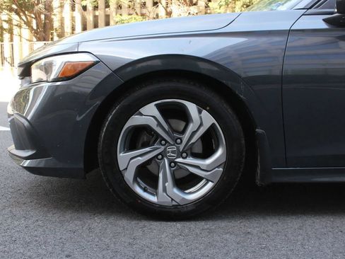 Used 2022 Honda Civic Sport image 11