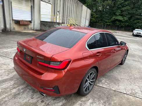 Used 2021 BMW 330i xDrive Sedan w/ Premium Package AWD/4WD image 12
