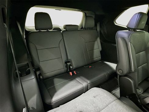 New 2026 Buick Enclave Sport Touring w/ Power Package image 28