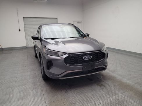 Used 2024 Ford Escape ST-Line FWD image 14
