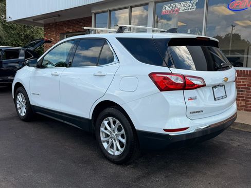 Used 2019 Chevrolet Equinox LT AWD/4WD image 2