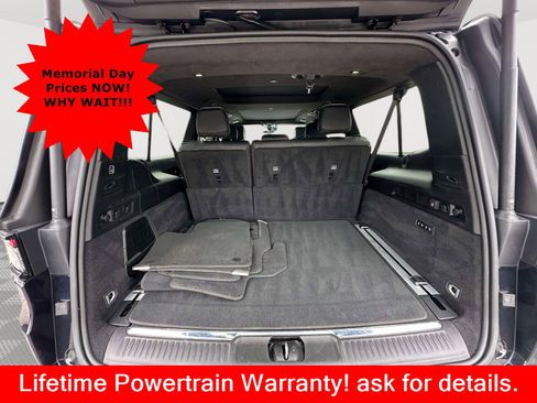 Used 2024 Jeep Grand Wagoneer L Series II w/ Quick Order Packagew 28T AWD/4WD image 28