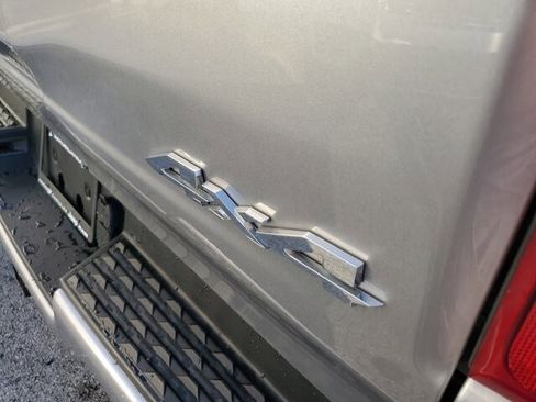 Used 2024 RAM 1500 Laramie image 10