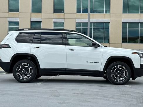 New 2026 Jeep Cherokee Limited AWD/4WD image 3