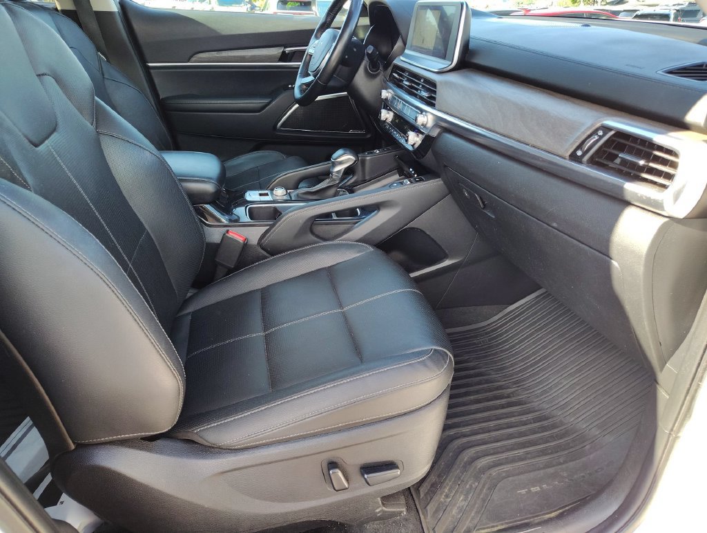Used 2022 Kia Telluride SX w/ Nightfall Edition Package AWD/4WD image 32