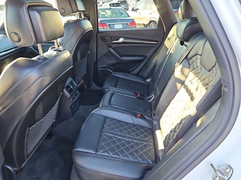 Used 2025 Audi SQ5 Premium Plus w/ Premium Plus Package image 36