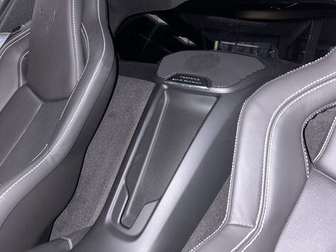 Used 2025 Chevrolet Corvette Stingray image 32