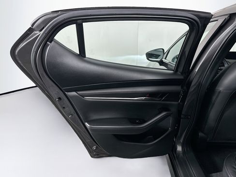 Used 2021 MAZDA MAZDA3 s image 27