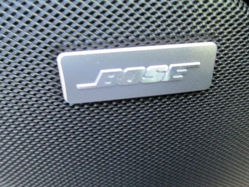 New 2026 GMC Sierra 1500 SLT w/ SLT Convenience Package image 16