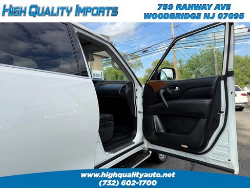 Used 2019 INFINITI QX80 Luxe w/ 22" Wheel Package AWD/4WD image 26