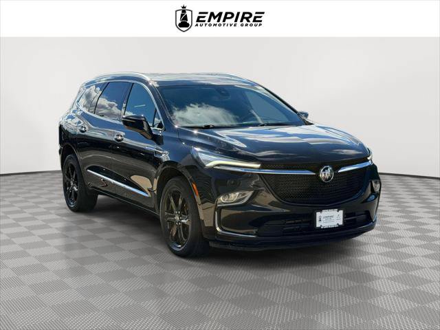 Used 2024 Buick Enclave Essence w/ Experience Buick Package AWD/4WD image 1