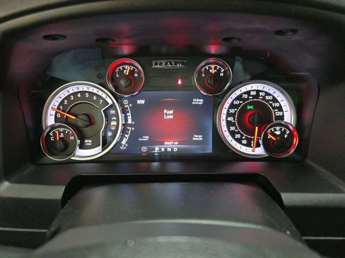 Used 2021 RAM 1500 Classic Warlock image 2