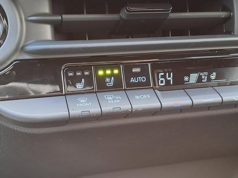 New 2026 Toyota Crown XLE AWD/4WD image 11