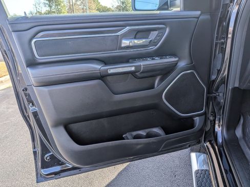 Used 2023 RAM 1500 Laramie image 10