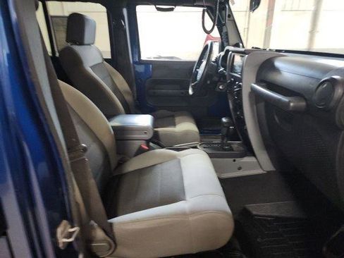 Used 2009 Jeep Wrangler Unlimited X AWD/4WD image 20