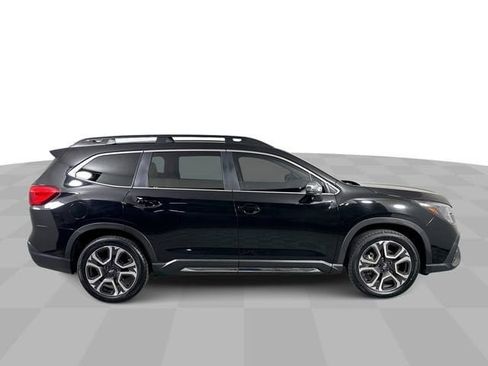 Used 2023 Subaru Ascent Limited w/ Technology Package AWD/4WD image 9