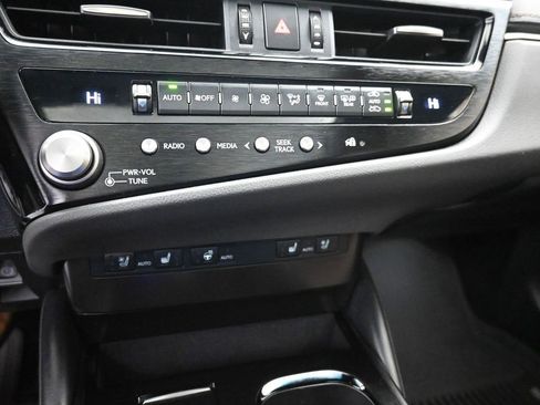 Used 2023 Lexus ES 350 w/ Premium Package image 20