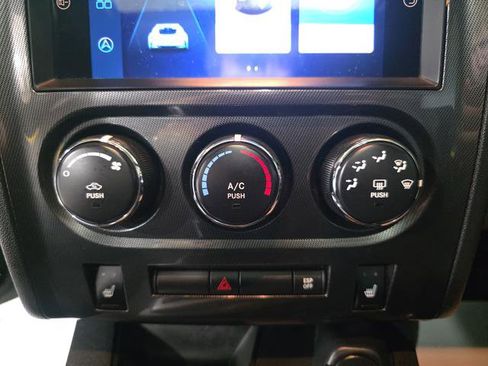 Used 2010 Dodge Challenger SRT8 w/ SRT Option Group II RWD image 19