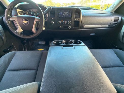 Used 2013 Chevrolet Silverado 2500 LT w/ Suspension Package, Off-Road image 19