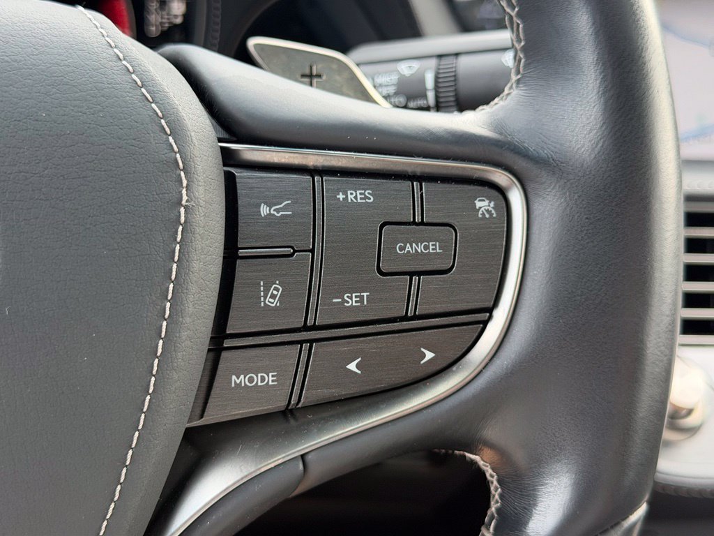 Used 2018 Lexus LS 500 w/ Interior Upgrade Package RWD image 34