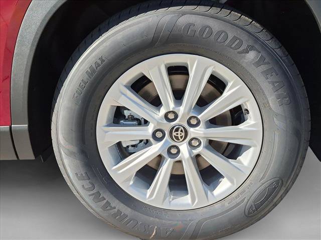 New 2026 Toyota Grand Highlander XLE FWD image 10