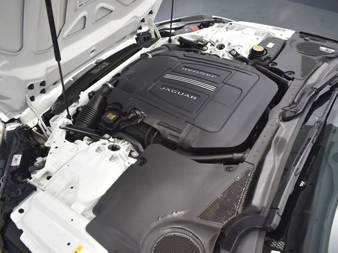 Used 2017 Jaguar F-TYPE S image 23