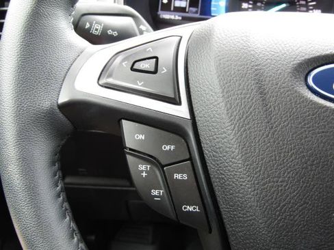 Certified 2024 Ford Edge SEL w/ Convenience Package AWD/4WD image 19