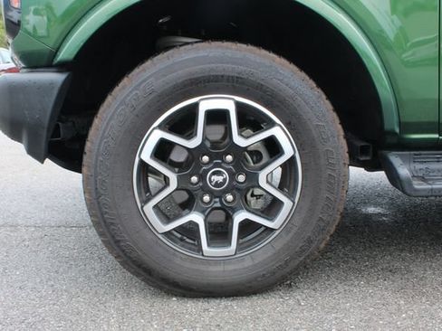 Used 2025 Ford Bronco Outer Banks AWD/4WD image 34