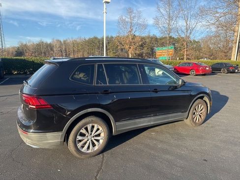 Used 2018 Volkswagen Tiguan S w/ Front Fog Lights Package image 7