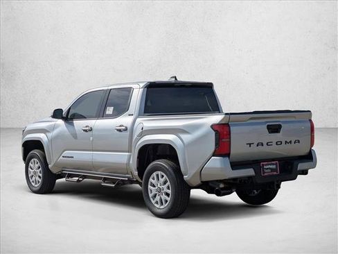 Used 2026 Toyota Tacoma SR5 RWD image 9