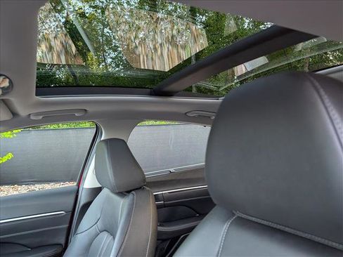 Certified 2024 Hyundai Sonata Limited FWD image 25