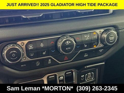 New 2025 Jeep Gladiator Sport image 15