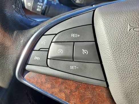 Used 2020 Cadillac XT5 Premium Luxury image 25