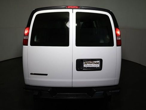 Used 2024 Chevrolet Express 2500 w/ Driver Convenience Package RWD image 10